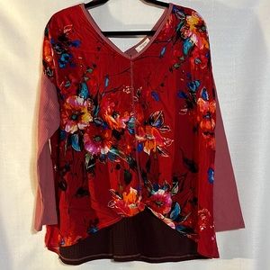 Brand new Umgee multi color top